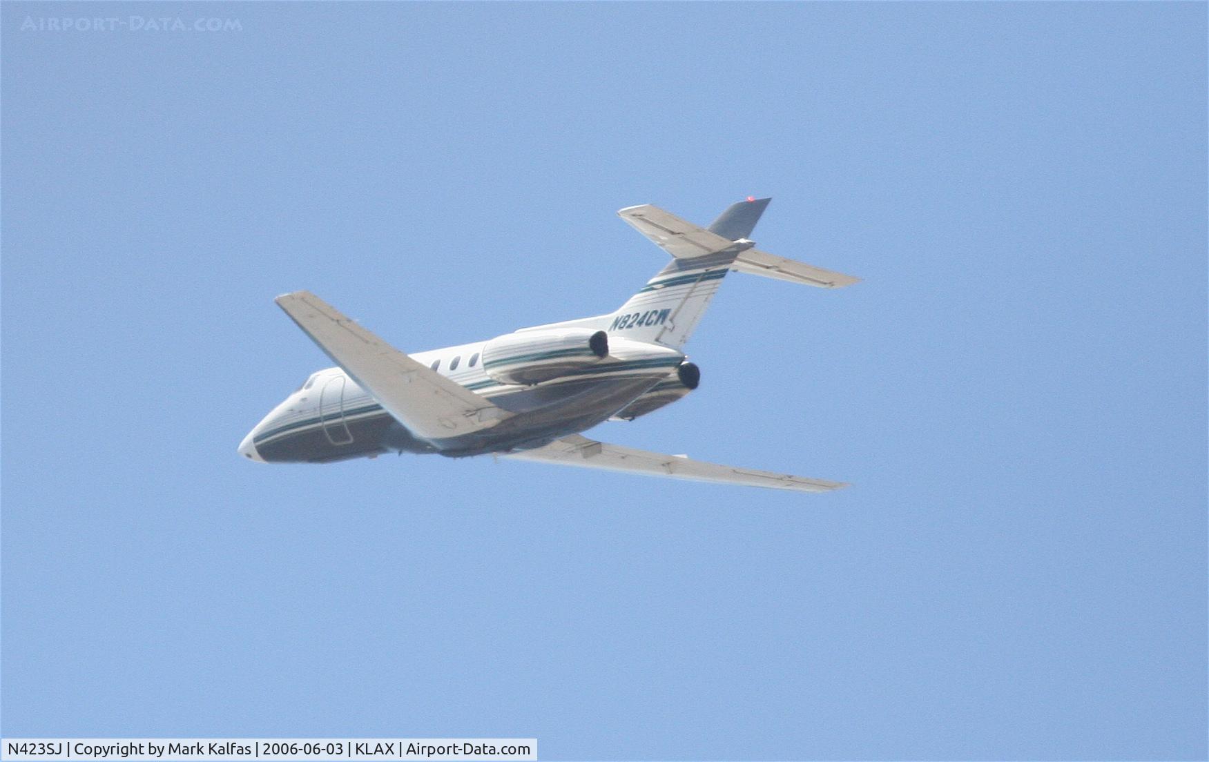N423SJ, British Aerospace BAe.125 Series 800A C/N 258135, British Aerospace BAE 125 SERIES 800A, N423SJ departing 25L KLAX.
