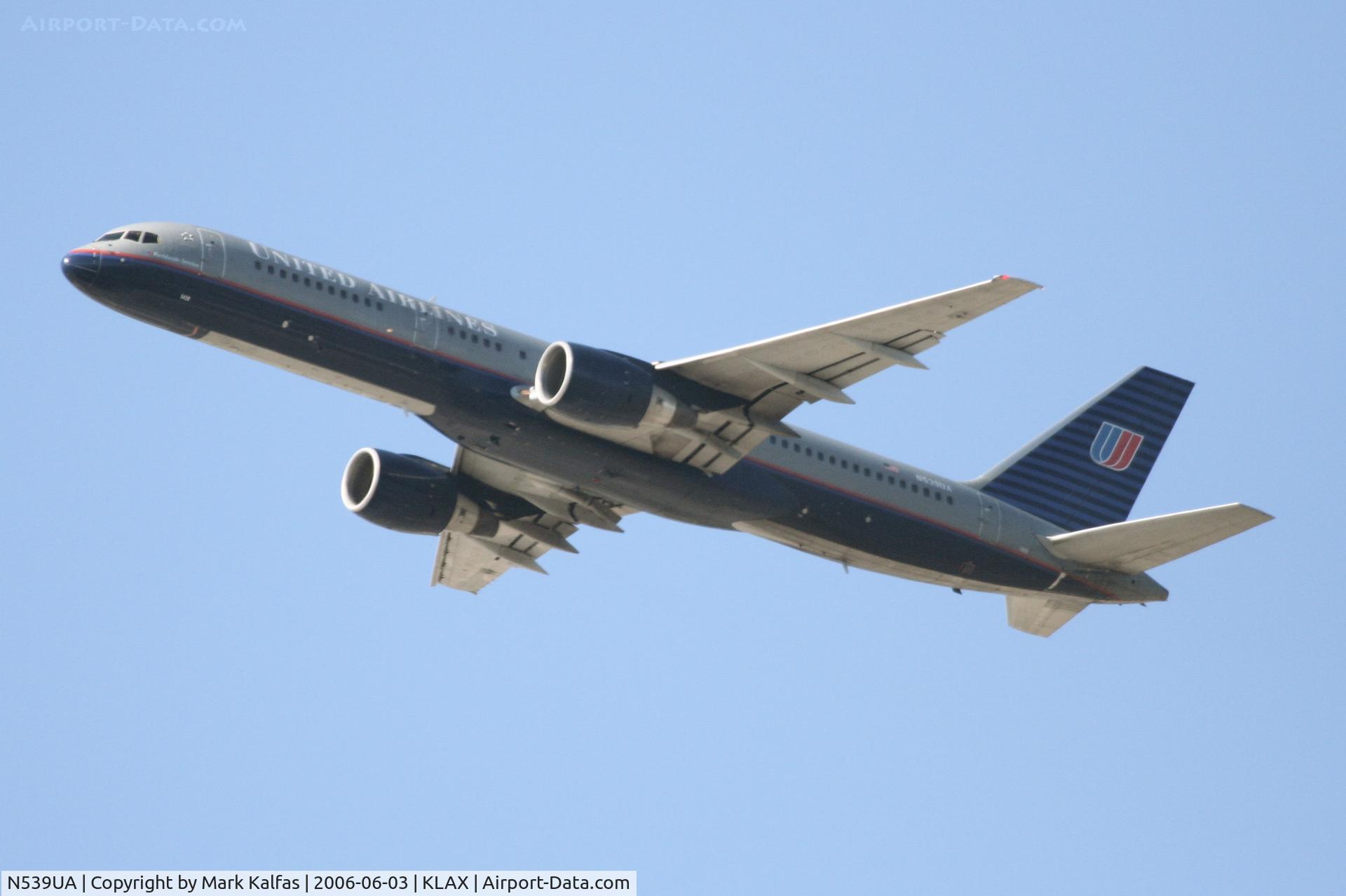 N539UA, 1991 Boeing 757-222 C/N 25223, United Airlines Boeing 757-222, N539UA departing KLAX 25R.