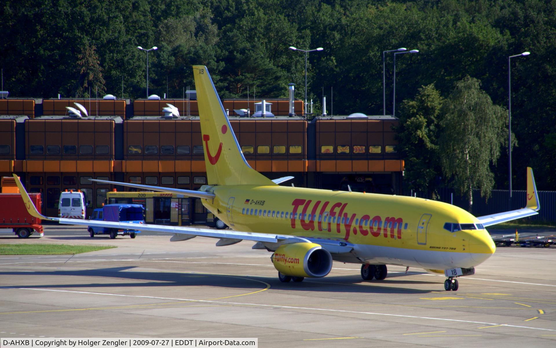 D-AHXB, 2007 Boeing 737-7K5 C/N 30717/2228, Ready for the return to Cologne