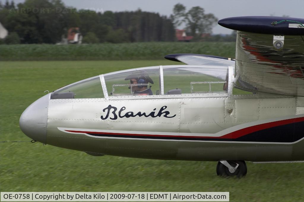 OE-0758, 1966 Let L-13 Blanik C/N 173311, BLANIK TEAM