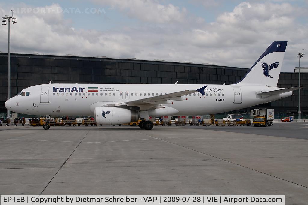 EP-IEB, 1996 Airbus A320-232 C/N 575, Iran Air Airbus 320