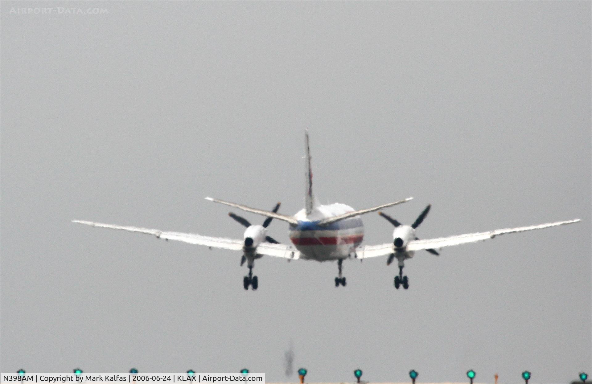 N398AM, 1996 Saab 340B C/N 340B-398, American Eagle SAAB 340B, N398AM short final 24R KLAX.