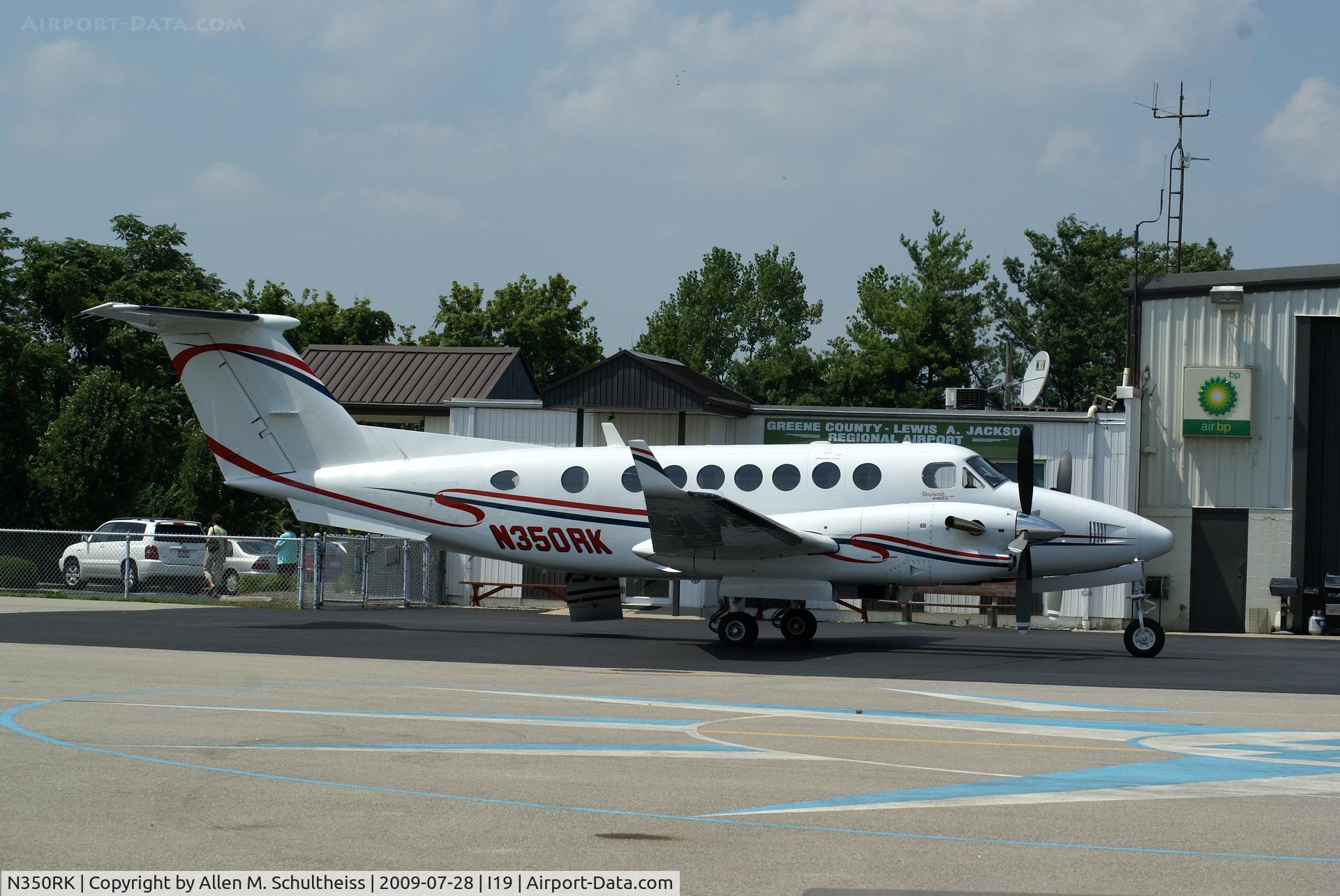 N350RK, Raytheon Aircraft Company B300 C/N FL-516, Kingair B300