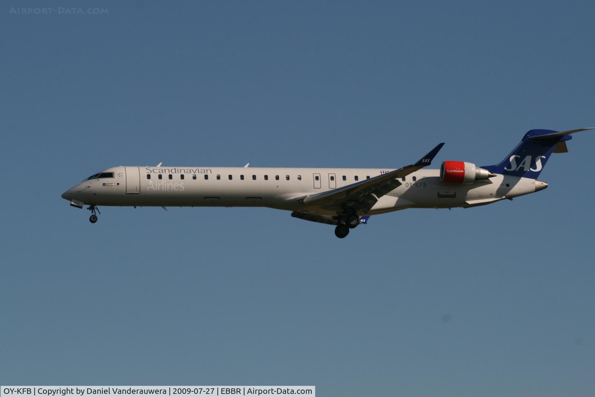 OY-KFB, 2008 Bombardier CRJ-900 (CL-600-2D24) C/N 15211, arrival of flight SK593 to rwy 25L