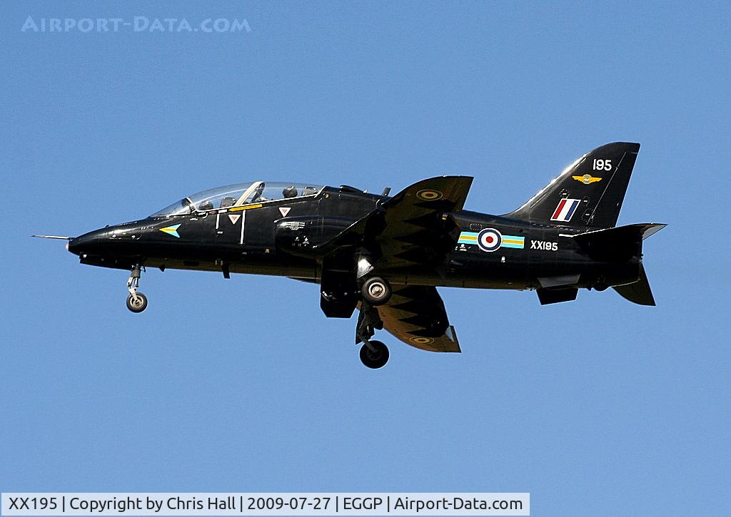 XX195, 1978 Hawker Siddeley Hawk T.1 C/N 042/312042, RAF No 4 FTS/208(R) Sqn