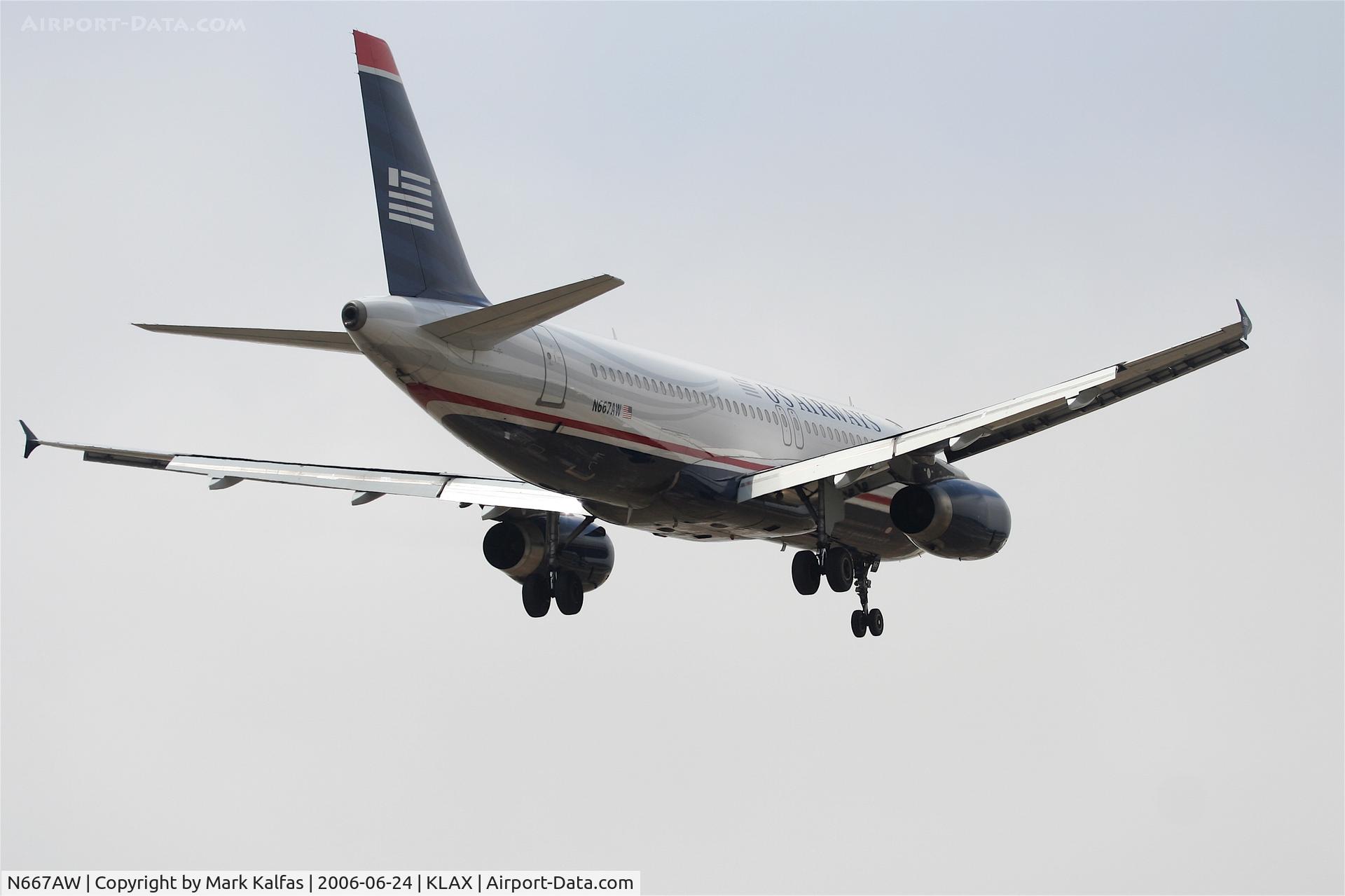 N667AW, 2002 Airbus A320-232 C/N 1710, US Airways Airbus A320-232, N667AW short final 24R KLAX.