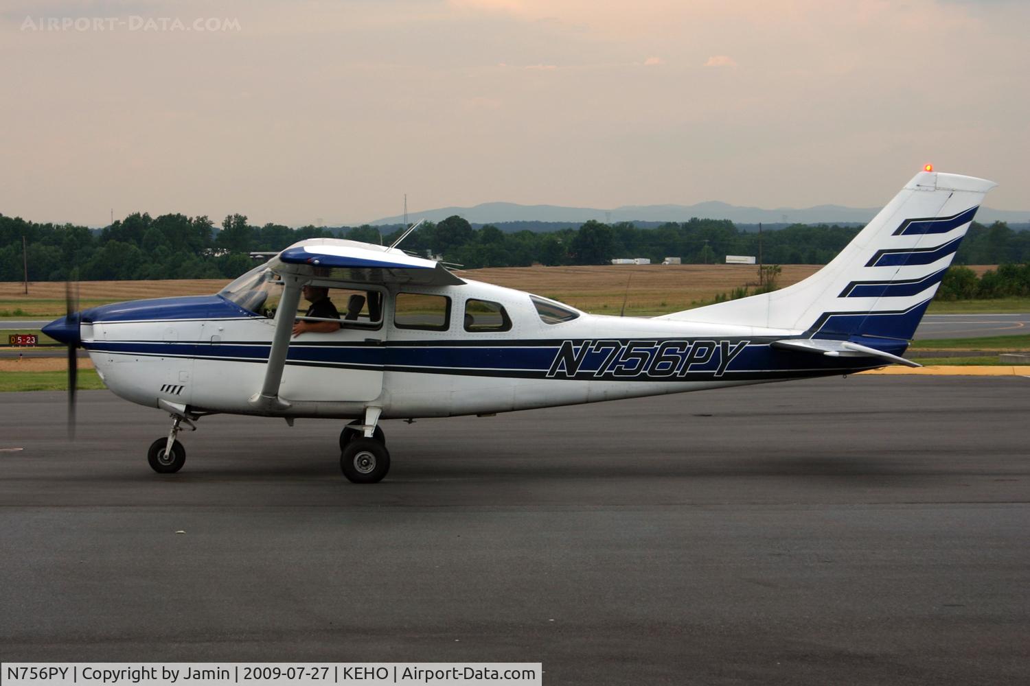 N756PY, 1978 Cessna U206G Stationair C/N U20604259, A good-looking 206 departing the pumps.