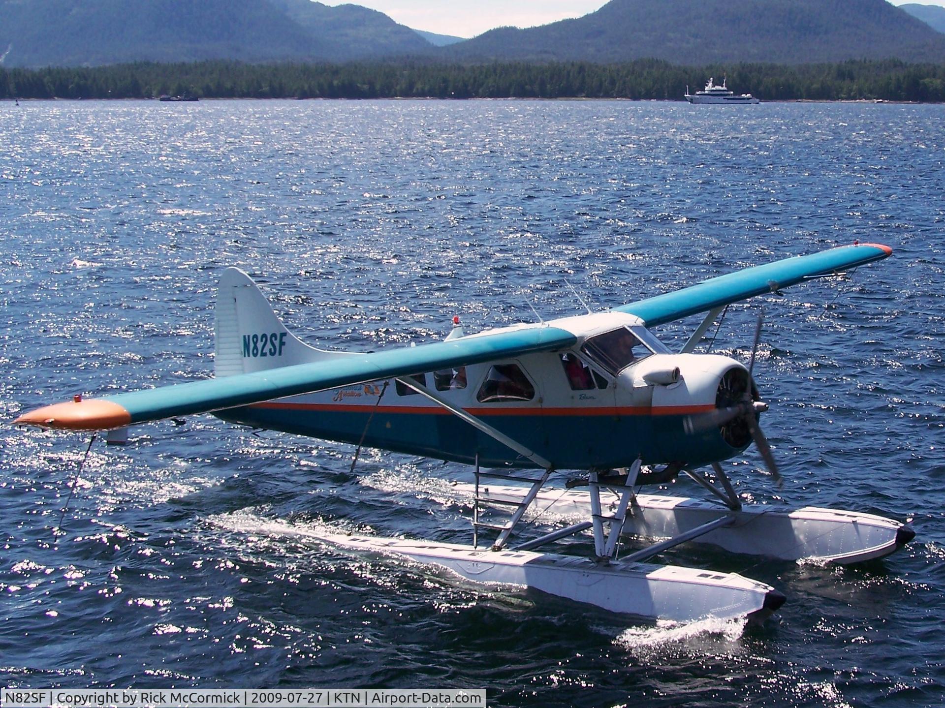 N82SF, 1955 De Havilland Canada Beaver DHC-2 C/N 839, N82SF Landing at Ketchikan - July 27, 2009