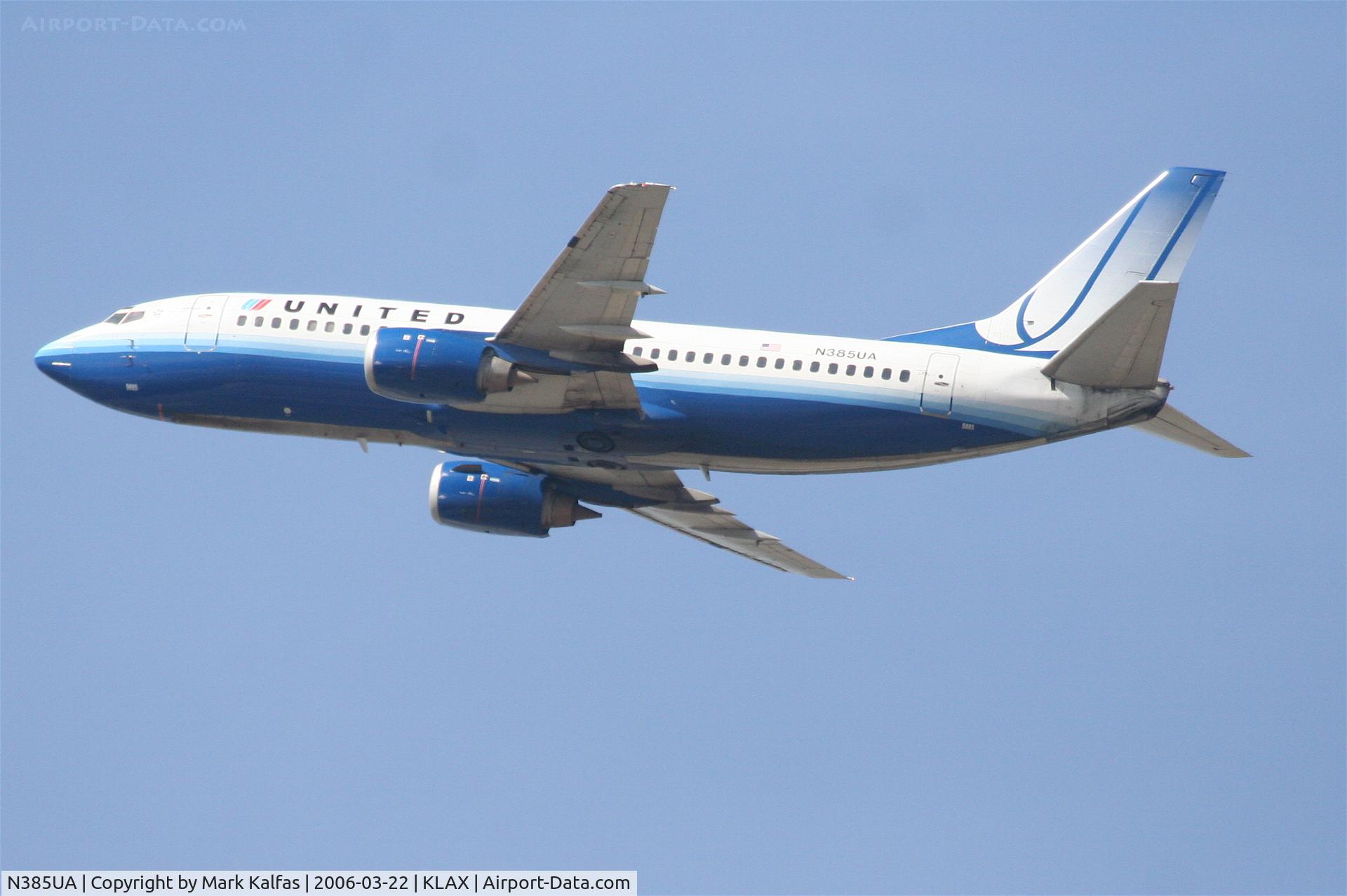 N385UA, 1990 Boeing 737-322 C/N 24660, United Airlines Boeing 737-322, N326UA RWY 25R departure KLAX.