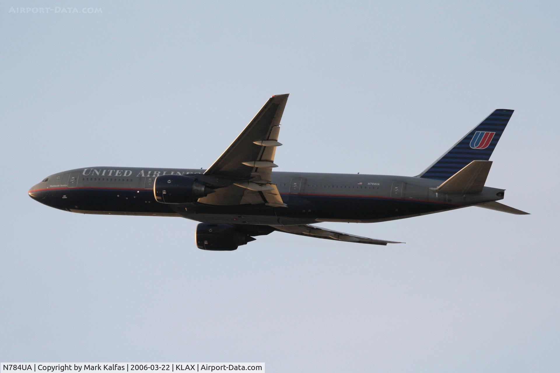 N784UA, 1997 Boeing 777-222/ER C/N 26951, United Airlines Boeing 777-222, N784UA RWY 25R departure KLAX en-route to London EGLL.