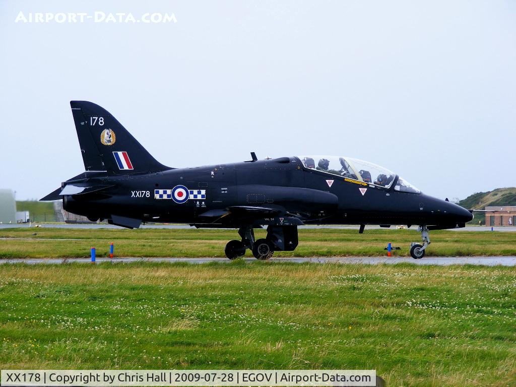 XX178, 1977 Hawker Siddeley Hawk T.1W C/N 025/312025, RAF No 4 FTS/19(R) Sqn