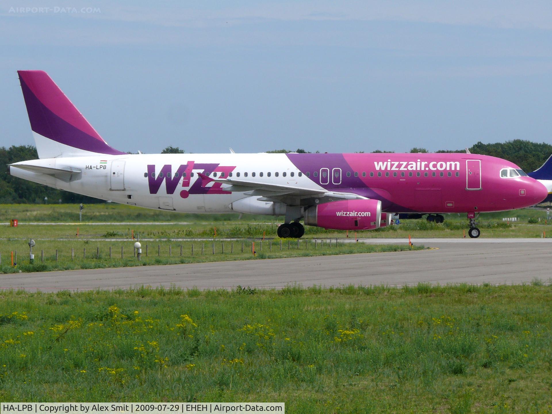HA-LPB, 2001 Airbus A320-233 C/N 1635, Airbus A320-232 HA-LPB WizzAir