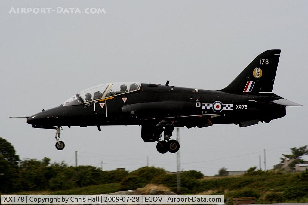XX178, 1977 Hawker Siddeley Hawk T.1W C/N 025/312025, RAF No 4 FTS/19(R) Sqn