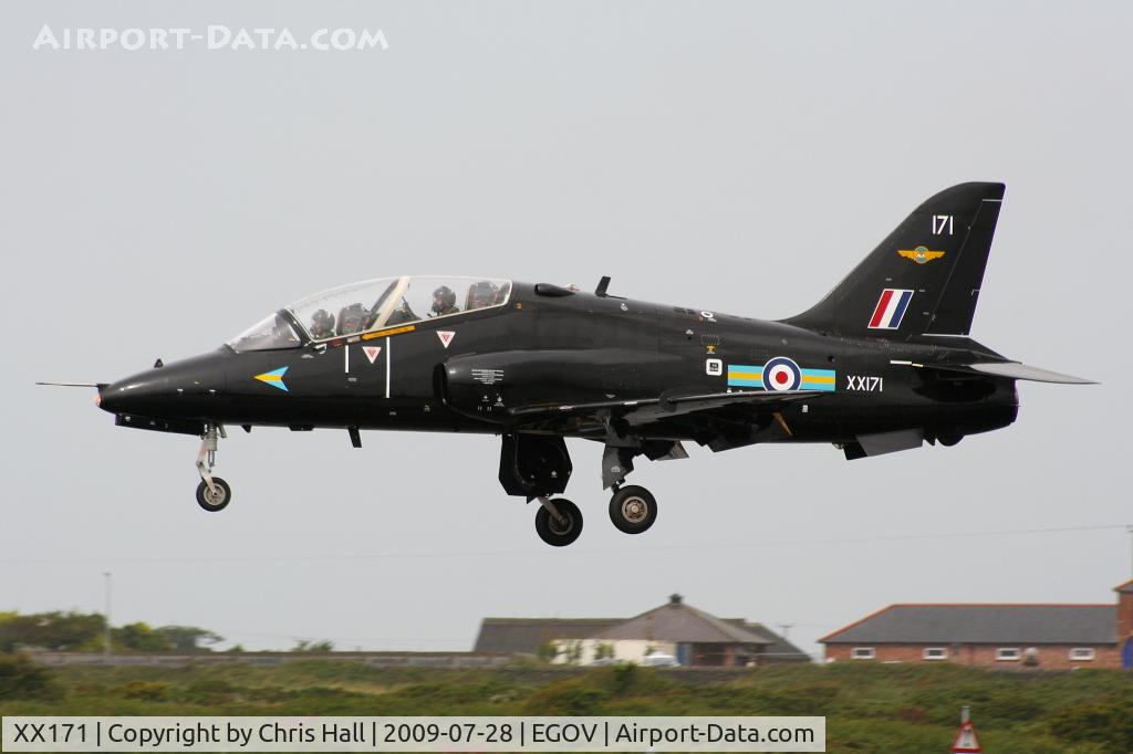 XX171, 1977 Hawker Siddeley Hawk T.1 C/N 018/312018, RAF No 4 FTS/208(R) Sqn