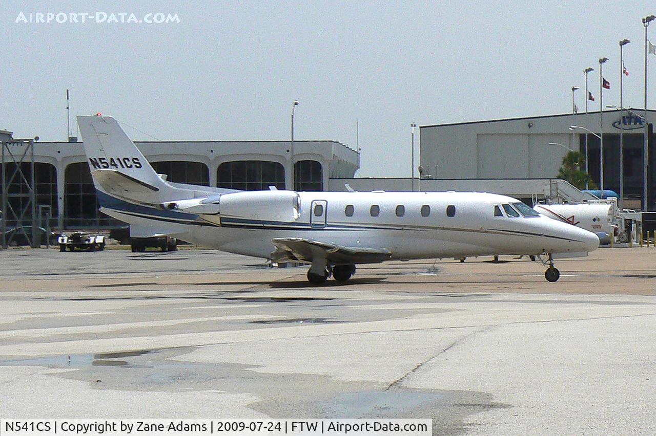 N541CS, 2004 Cessna 560XLS Citation Excel C/N 560-5521, At Meacham Field
