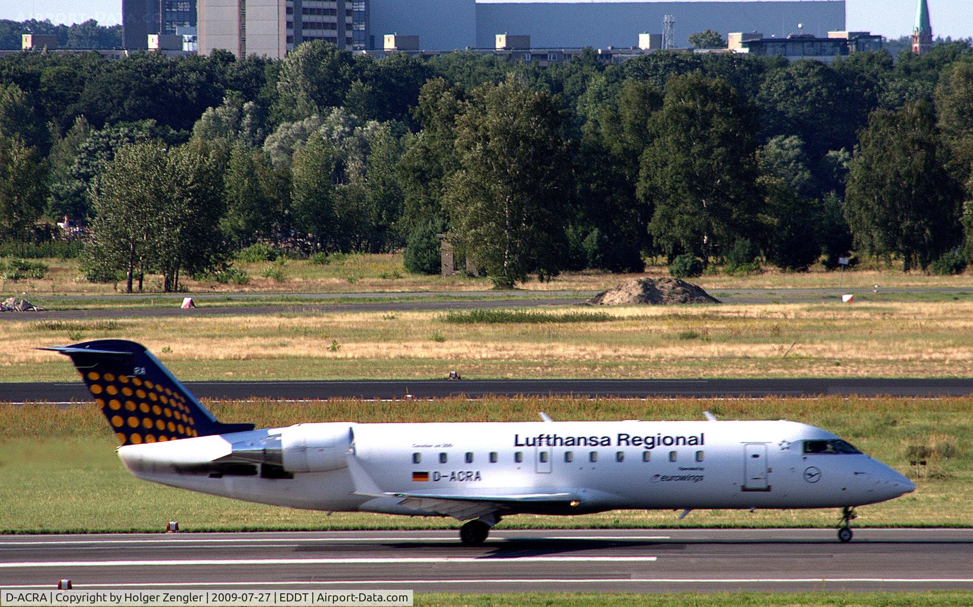 D-ACRA, Canadair CRJ-200ER (CL-600-2B19) C/N 7567, The Rhine-shuttle to Dusseldorf is leaving capital city