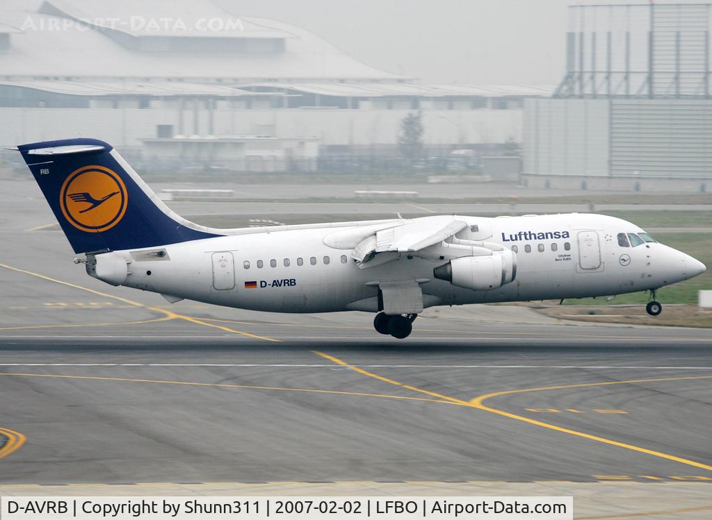 D-AVRB, 1994 British Aerospace Avro 146-RJ85 C/N E.2253, Landing rwy 14R