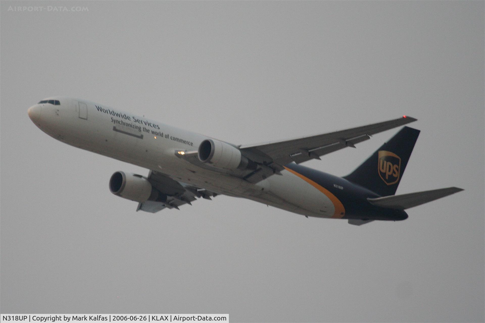 N318UP, 1997 Boeing 767-34AF C/N 27746, UPS Boeing 767-34AF, N318UP departing 25L KLAX.