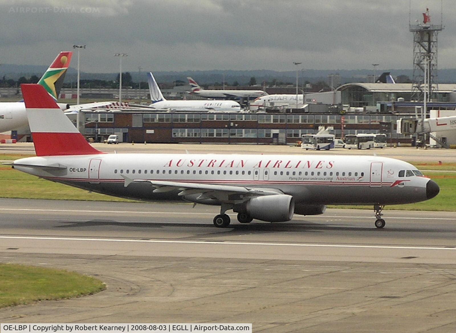 OE-LBP, 1998 Airbus A320-214 C/N 797, Austrian rolling
