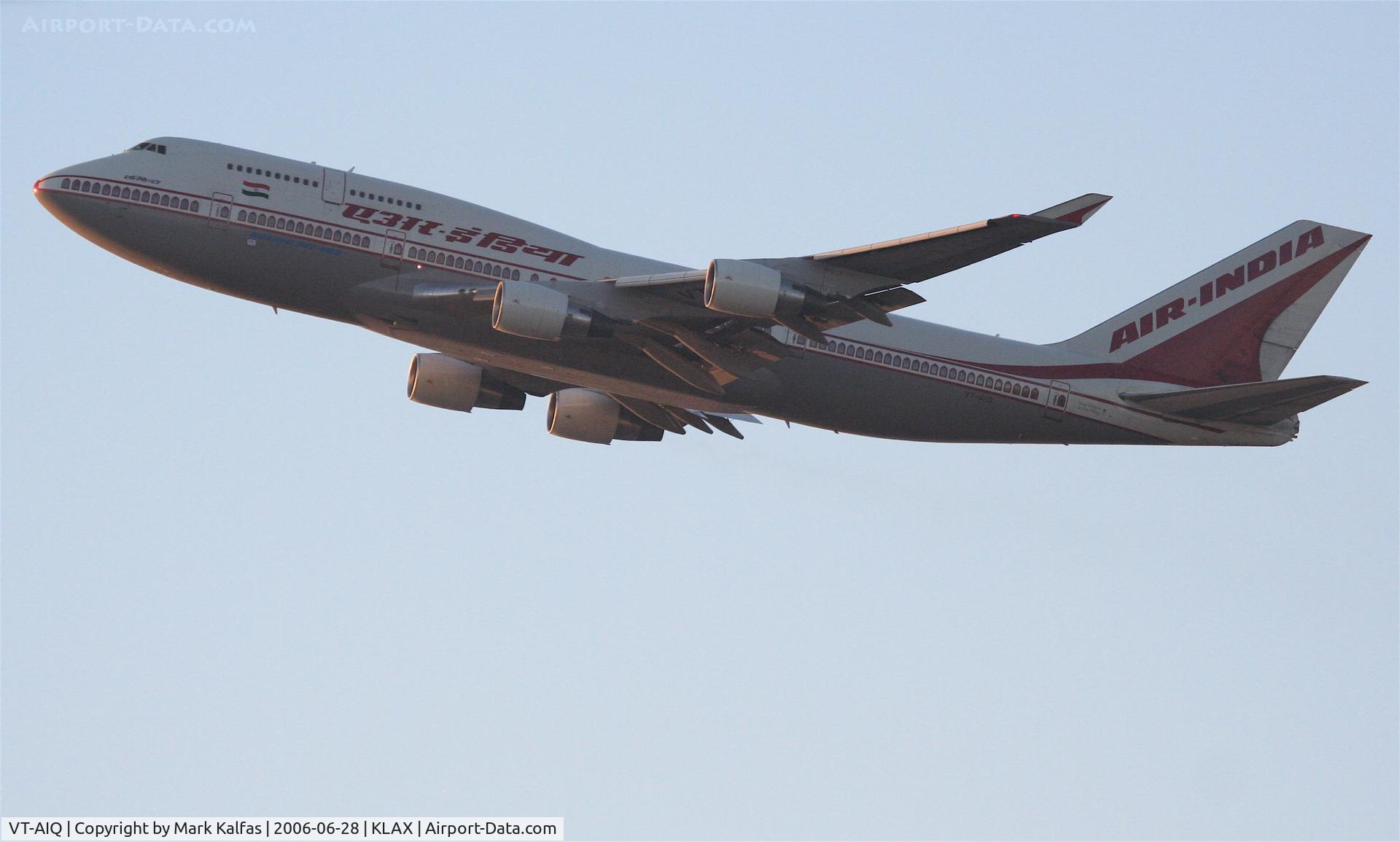 VT-AIQ, 1991 Boeing 747-412/BCF C/N 24975, Air India Boeing 747-412BCF, VT-AIQ departs 25R KLAX.