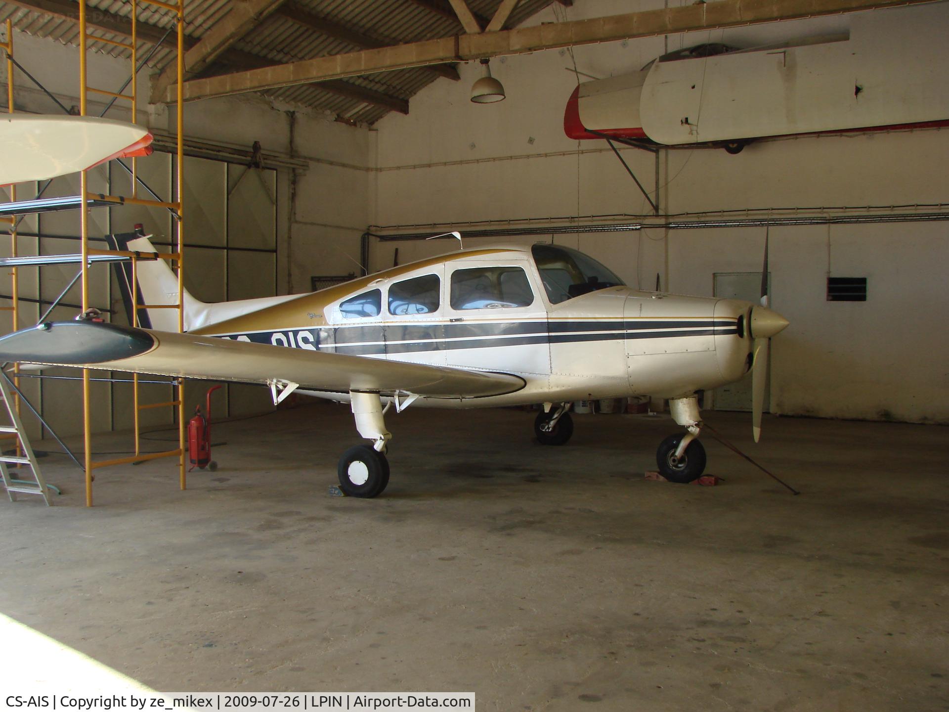 CS-AIS, Beech A.23-24 Musketeer Super III C/N MA-106, BEECH A.23-24 MUSKETEER SUPER , will never fly again i think. Based at Espinho