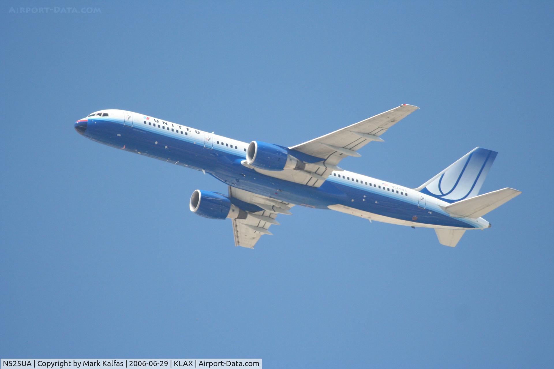 N525UA, 1991 Boeing 757-222 C/N 24978, United Airlines Boeing 757-222, N527UA RWY 25R departure KLAX.