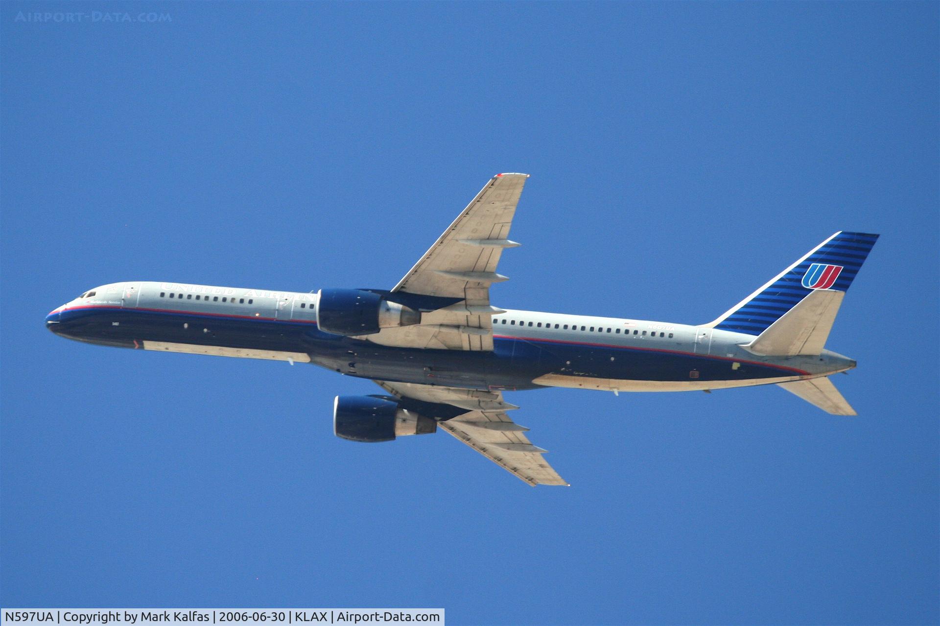 N597UA, 1998 Boeing 757-222 C/N 28750, United Airlines Boeing 757-222, N597UA RWY 25R departure KLAX.