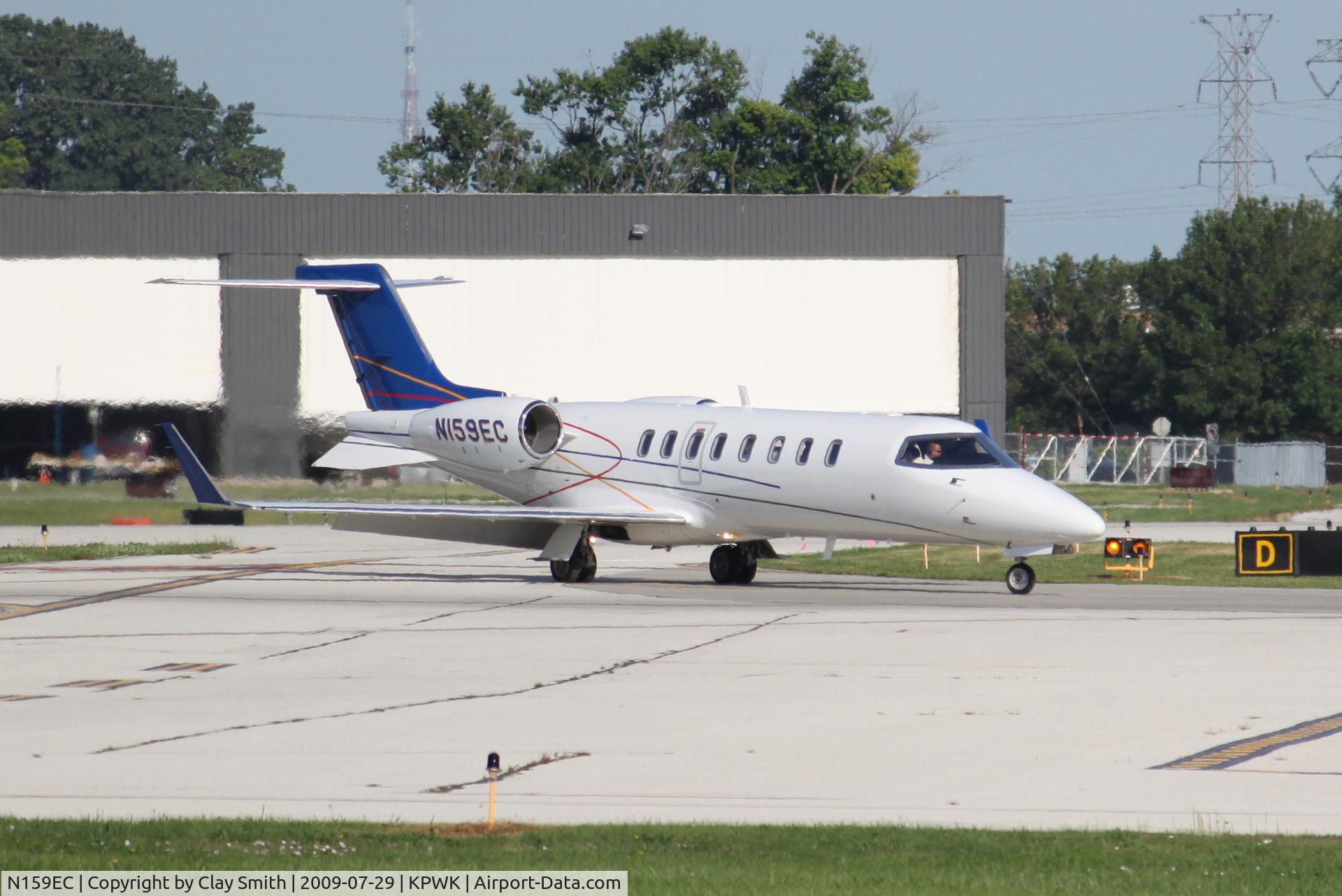 N159EC, 1999 Learjet 45 C/N 229, Taxi after landing.