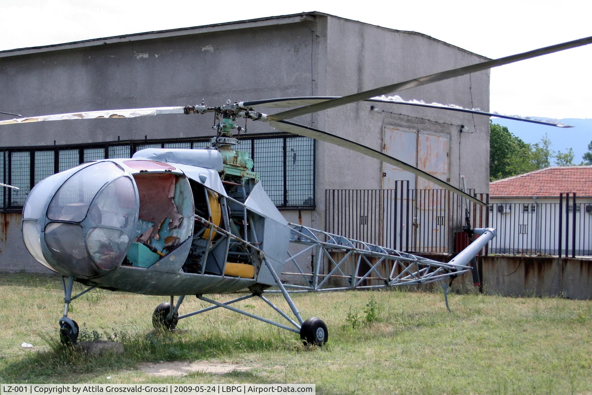 LZ-001, Popovski H 11 B1 Soro C/N 001, Bulgarian Museum of Aviation, Plovdiv-Krumovo (LBPG). Experimental prototype, it was not mass-produce.