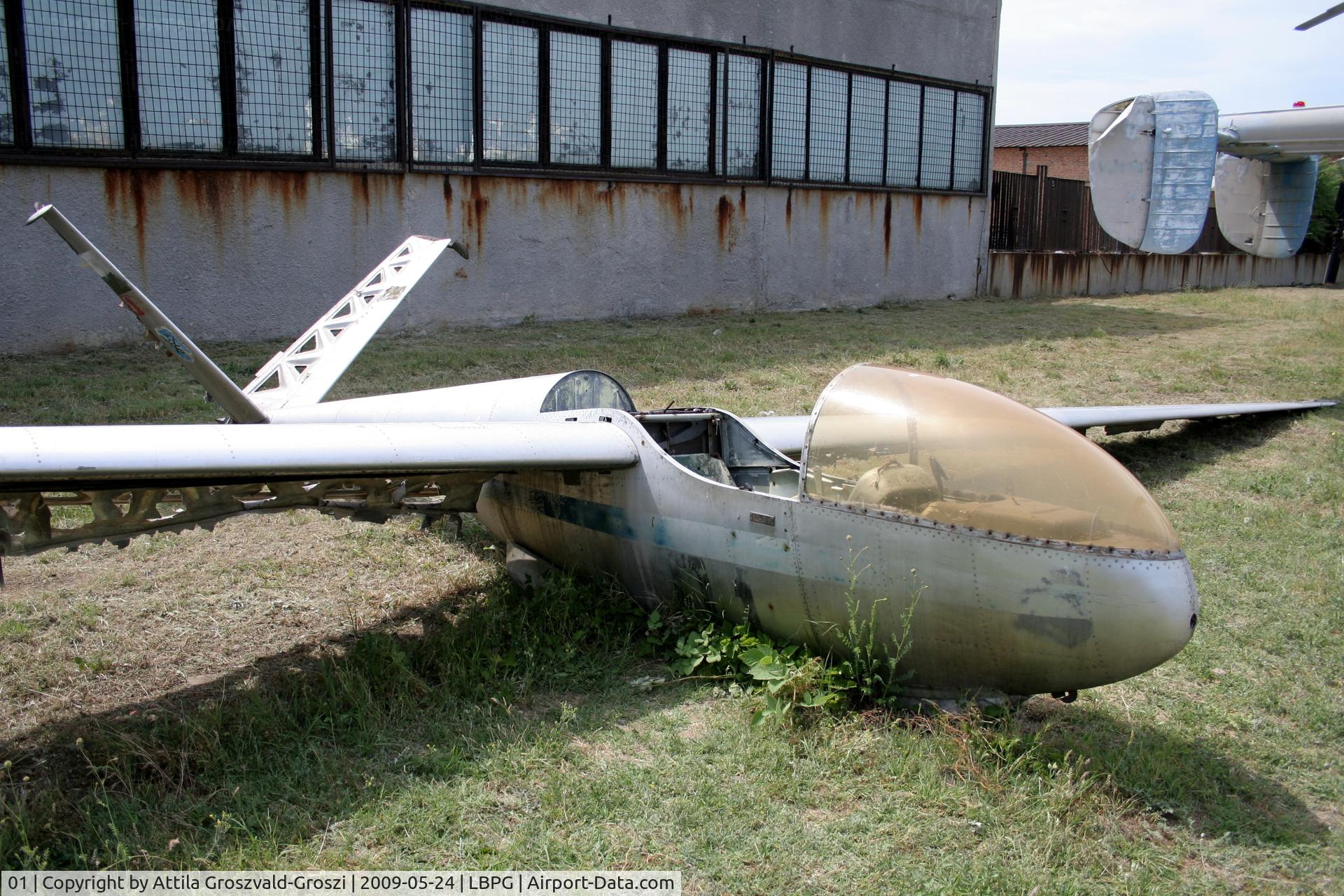 01, Antonov A-11 C/N Not found 01, Bulgarian Museum of Aviation, Plovdiv-Krumovo (LBPG).With the sticker of the helper organization of the protection his control surface.