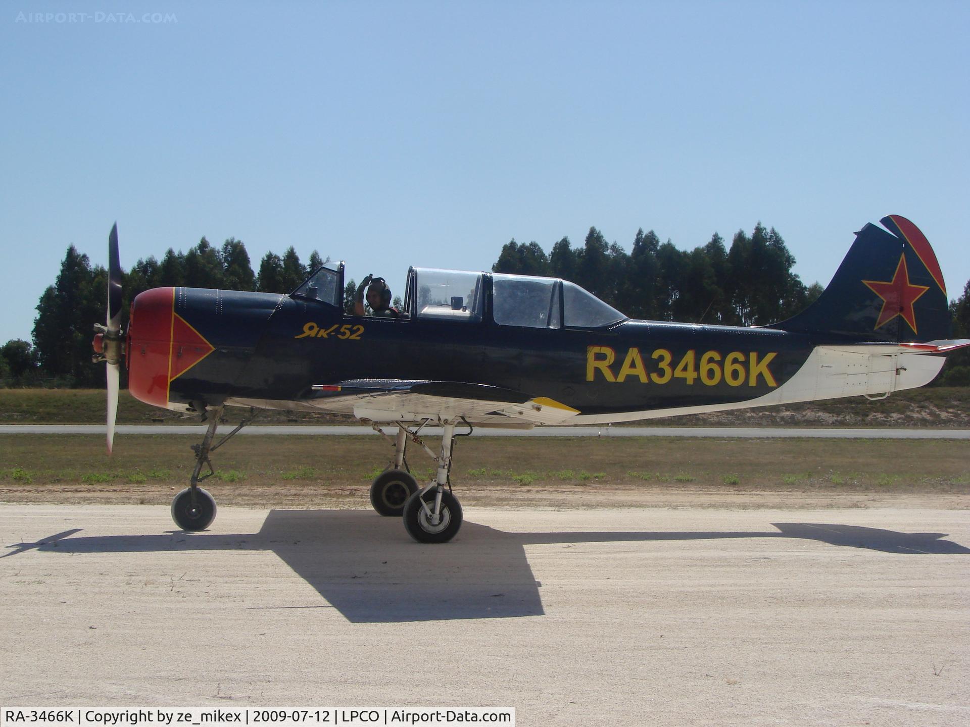 RA-3466K, 1982 Bacau Yak-52 C/N 822708, Yak 52 of smoke wings at Coimbra airshow