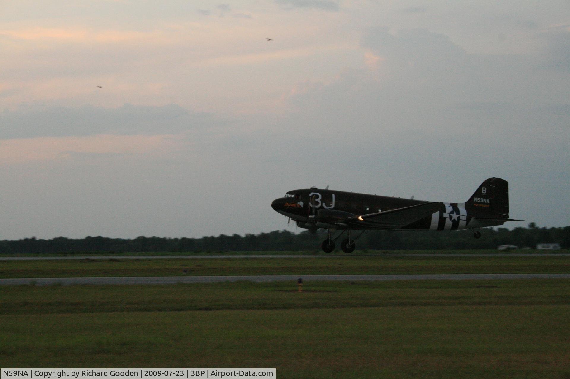 N59NA, 1942 Douglas C-47 Dakota 4 C/N 9043, Take-Off Bennettsville