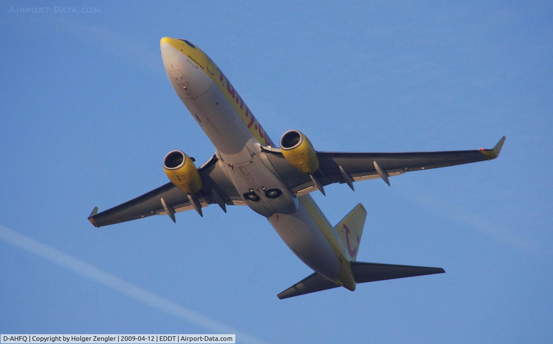 D-AHFQ, 2000 Boeing 737-8K5 C/N 27992, At a beautiful lighted morning sky above TXL