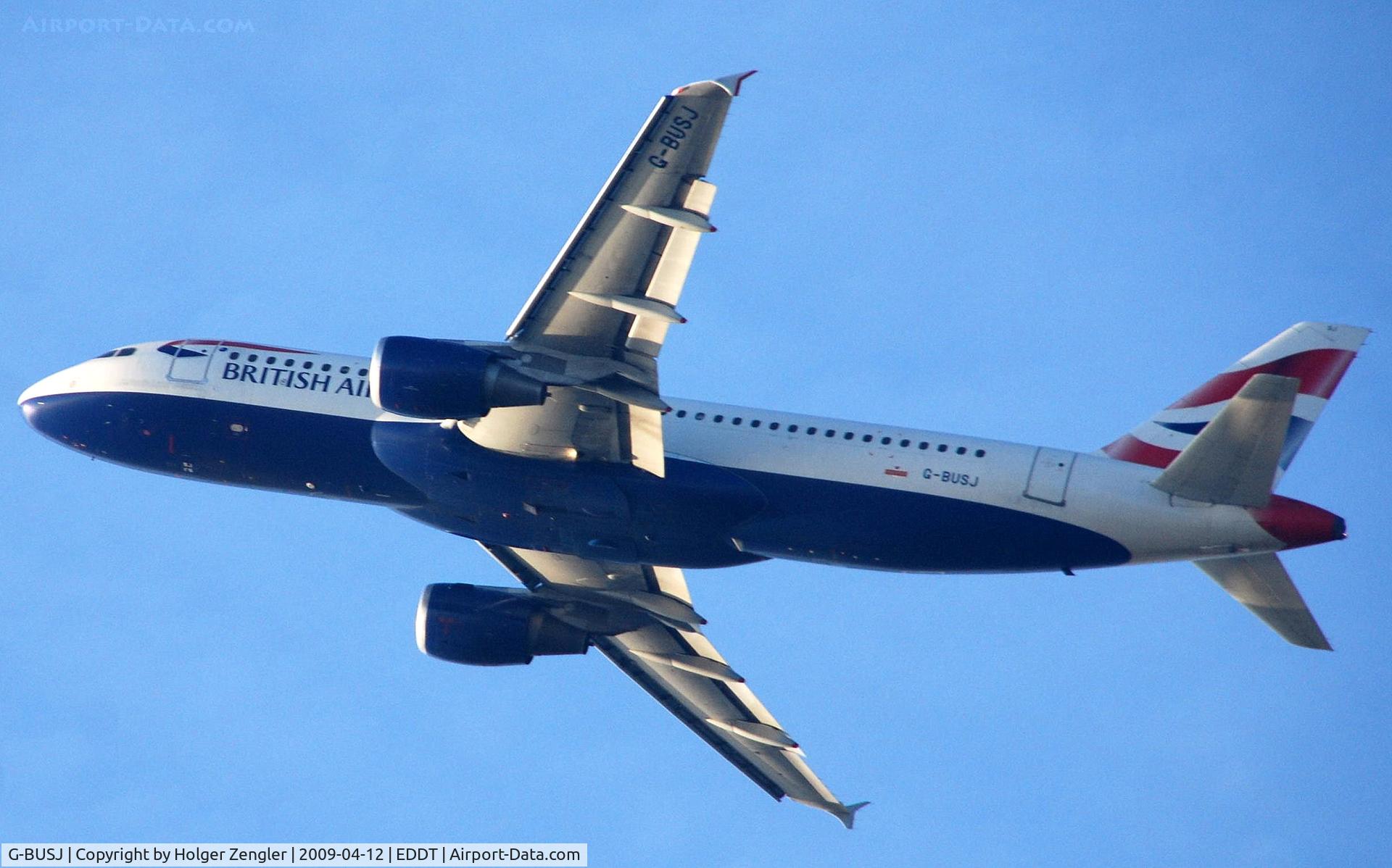 G-BUSJ, 1990 Airbus A320-211 C/N 109, One of BA´s old horses at a blue Berlin sky