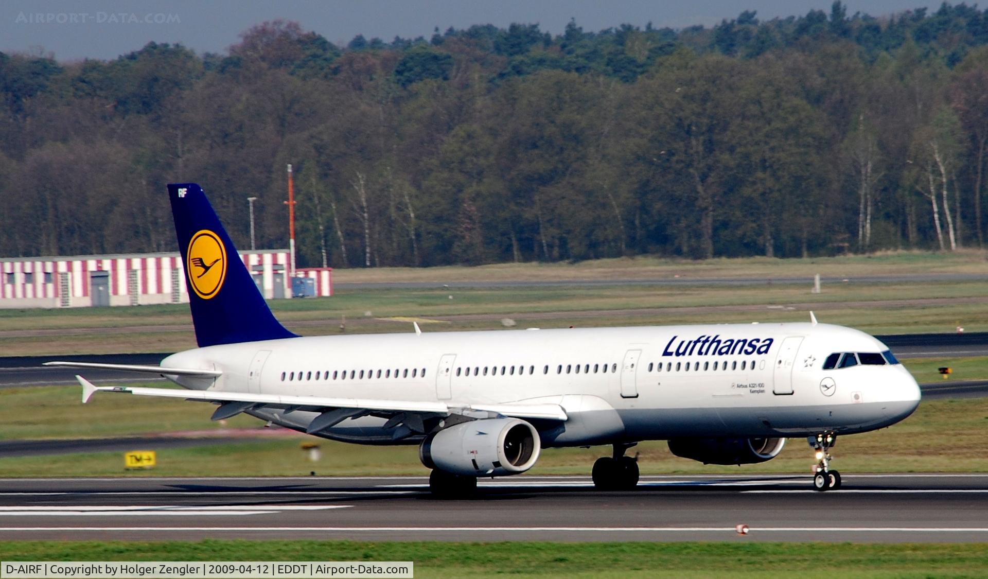 D-AIRF, 1994 Airbus A321-131 C/N 0493, Running for a take off