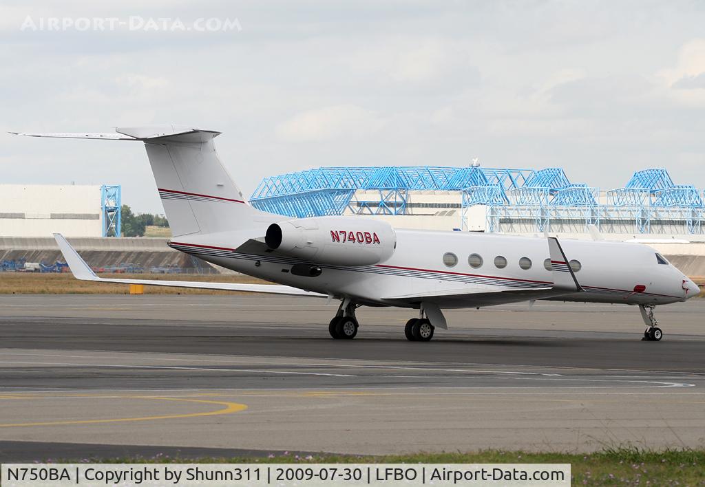 N750BA, 1998 Gulfstream Aerospace Gulfstream V C/N 558, Parked at the General Aviation area...