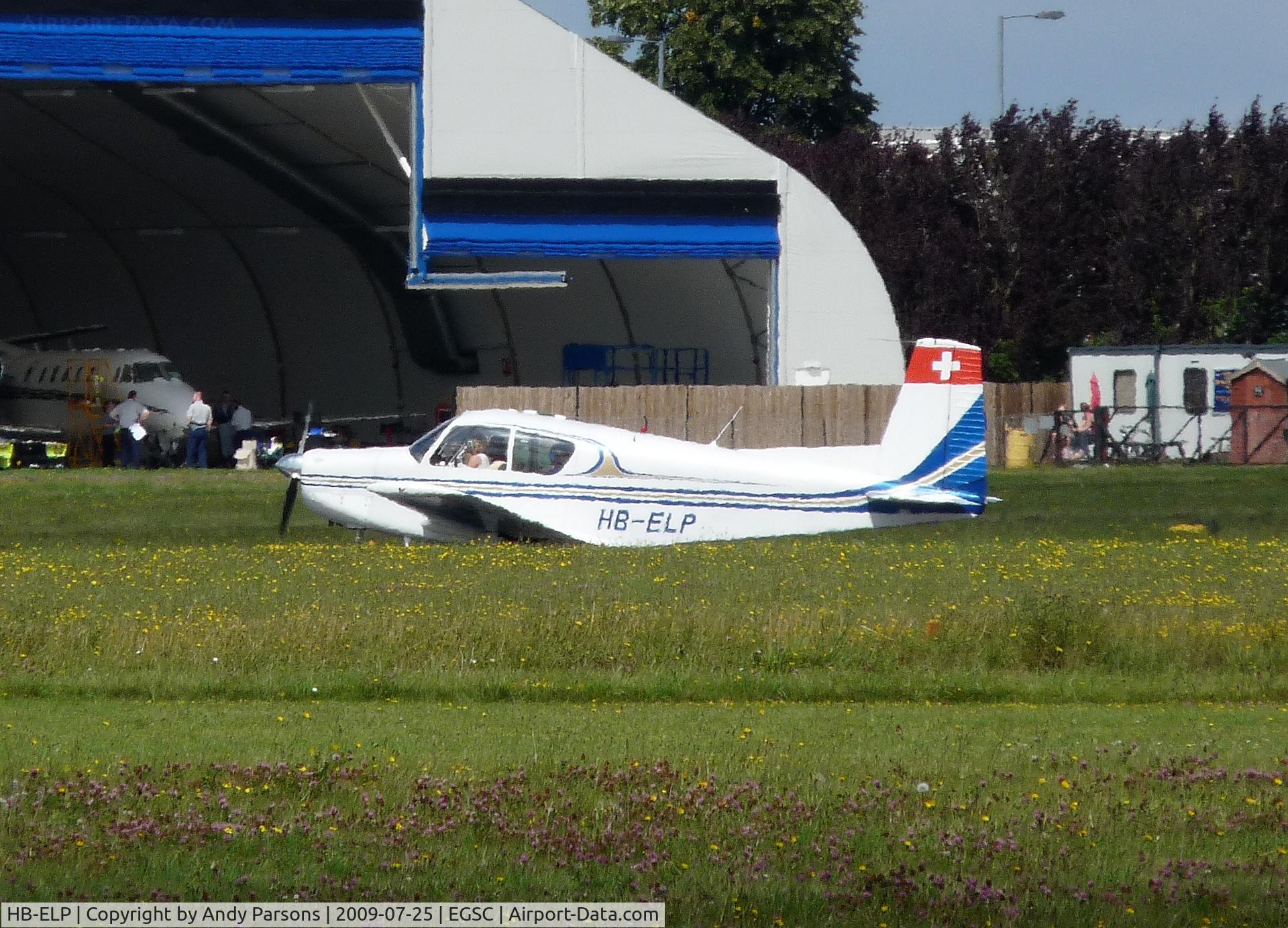 HB-ELP, 1966 SIAI-Marchetti S-205-20R C/N 231, Departing Cambridge Long Lens & heat haze dont mix!!