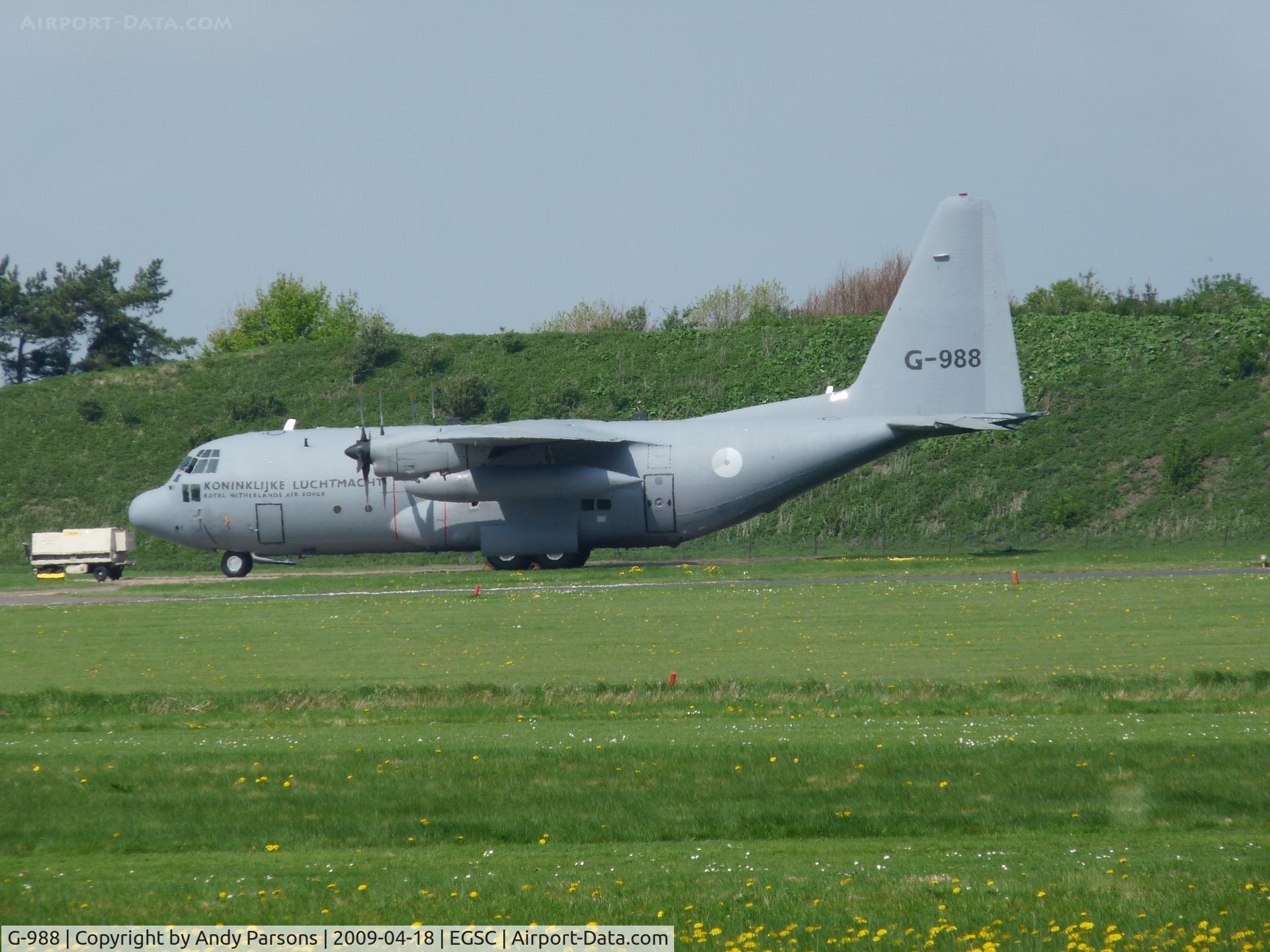 G-988, 1983 Lockheed C-130H Hercules C/N 382-4988, The new C130 for RNLAF Not yet fully painted