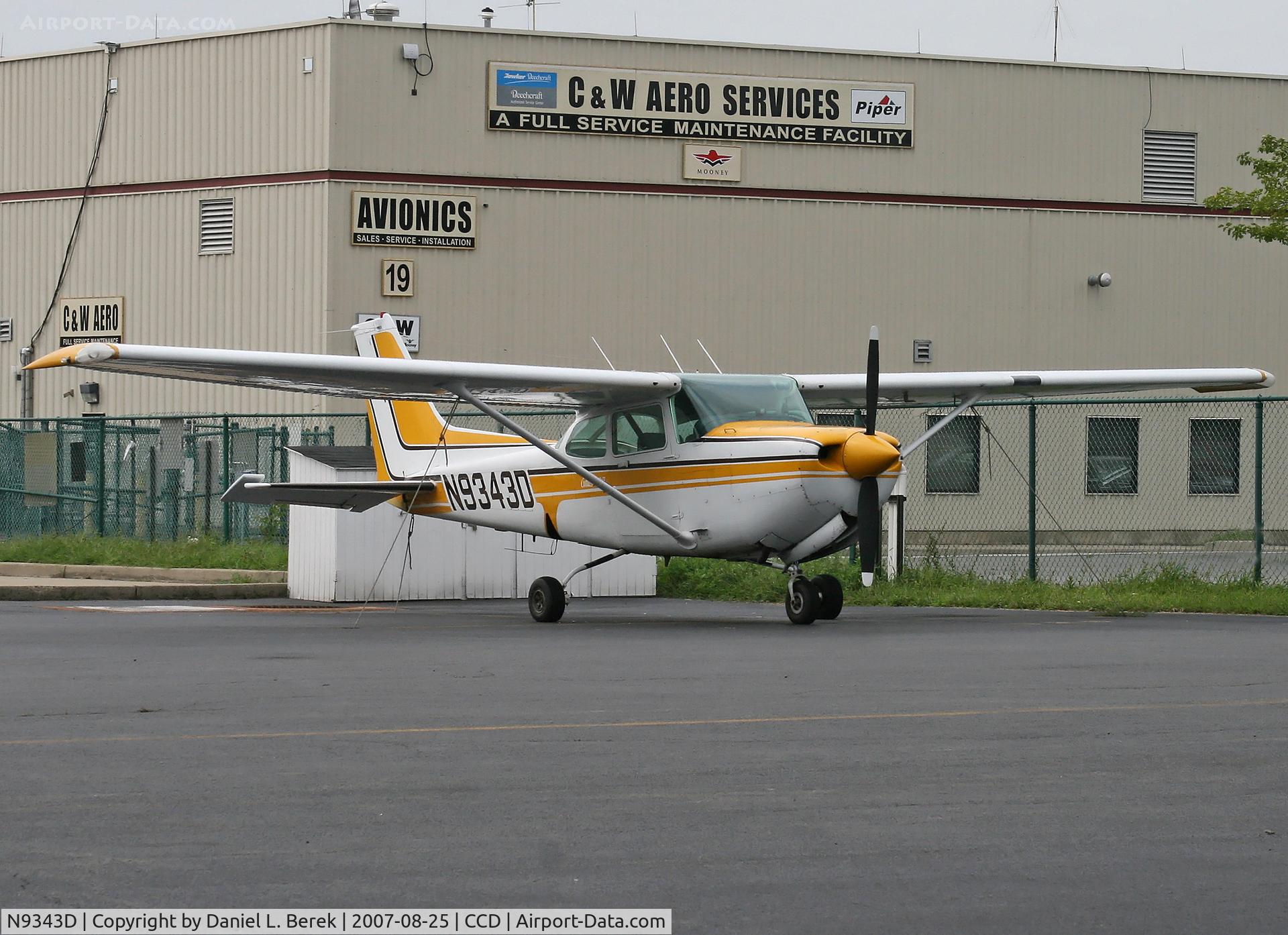 N9343D, 1982 Cessna 172RG Cutlass RG C/N 172RG1128, Nice Cutlass RG sits at Essex County Airport.