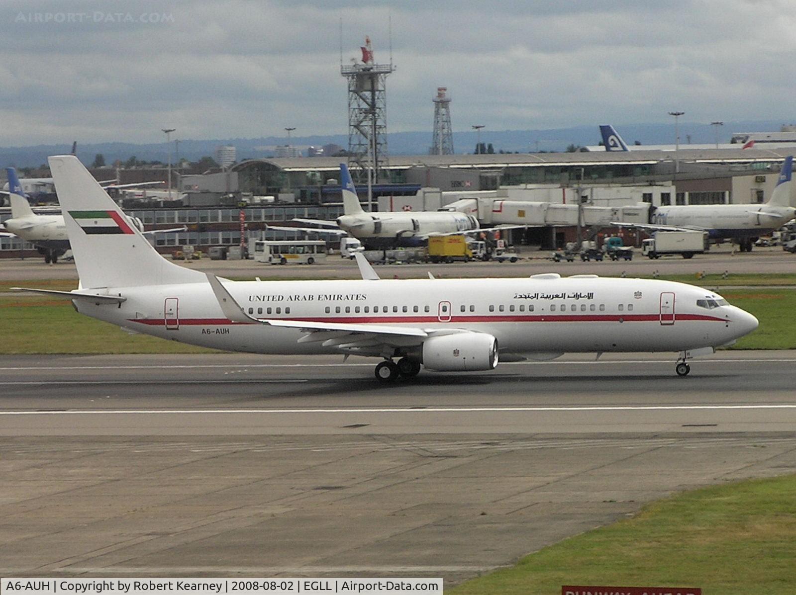 A6-AUH, 2002 Boeing 737-8EX BBJ2 C/N 33473, BBJ8 rolling