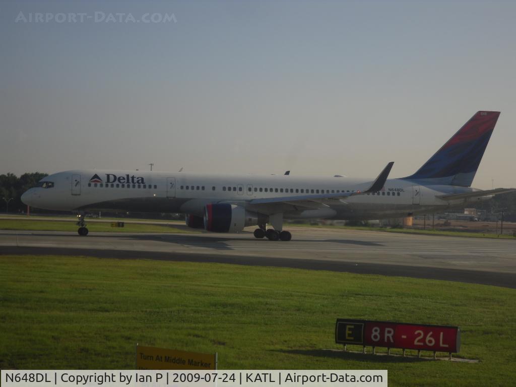 N648DL, 1989 Boeing 757-232 C/N 24372, N648DL at ATL