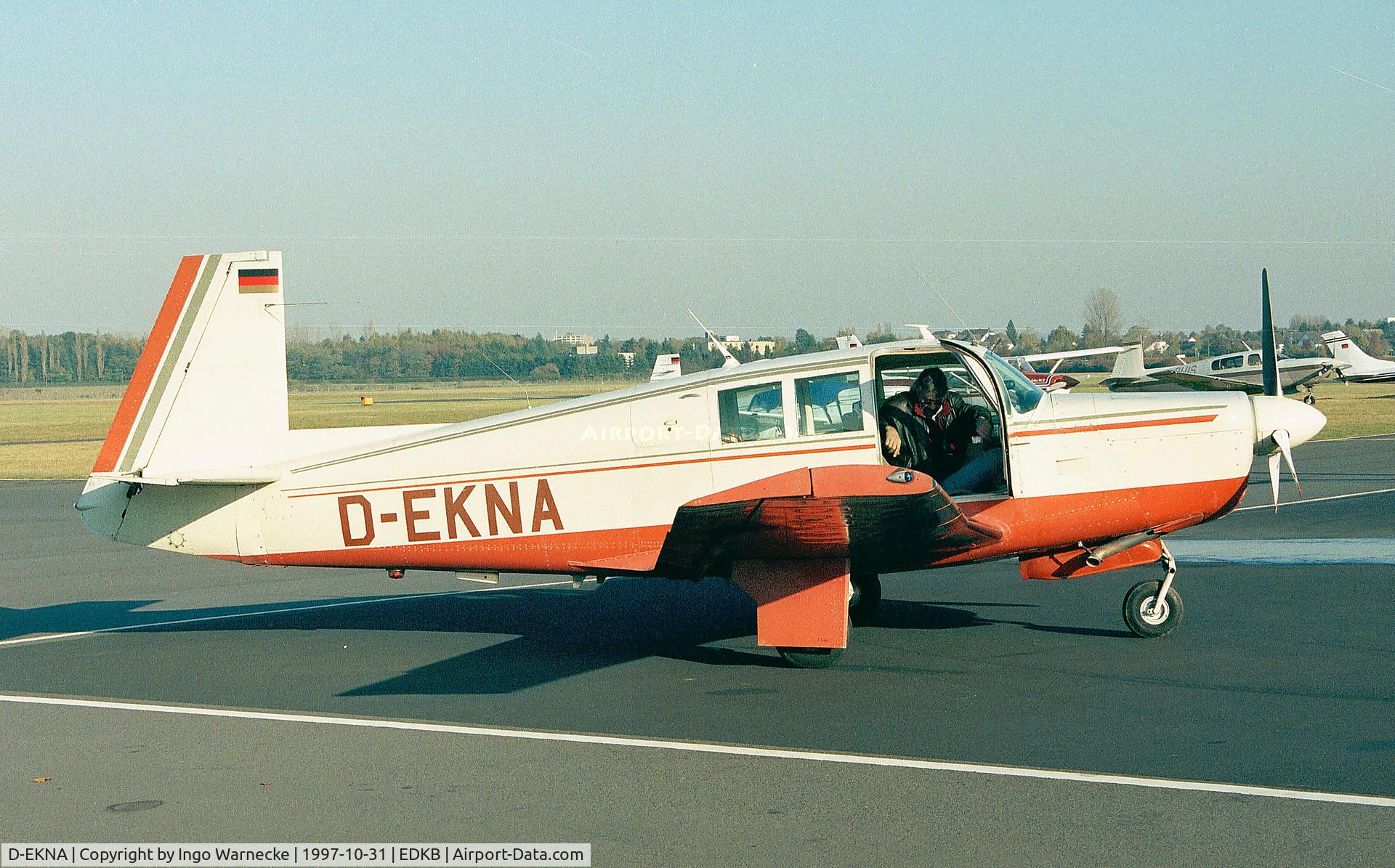 D-EKNA, 1967 Mooney M20F Executive C/N 670297, Mooney M20F Executive 21 at Bonn-Hangelar airfield