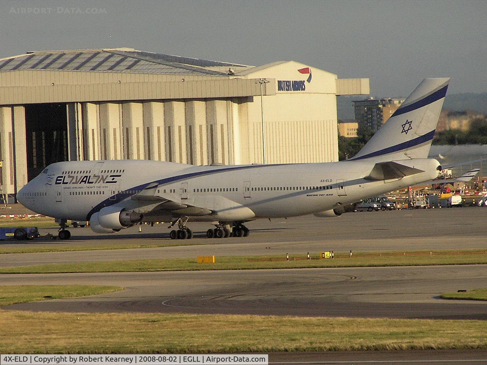 4X-ELD, 1999 Boeing 747-458 C/N 29328, EL-AL pushing back
