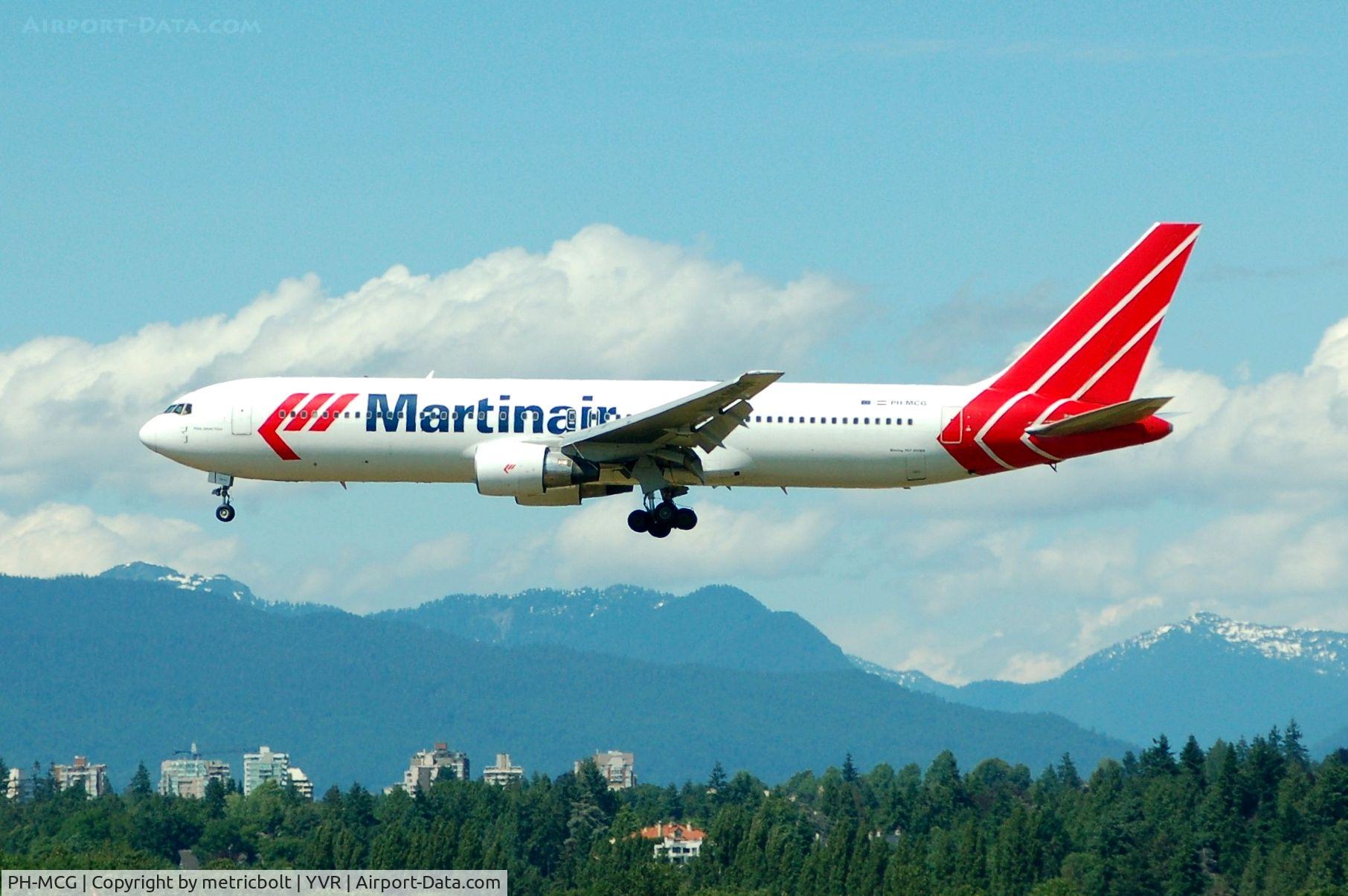 PH-MCG, 1989 Boeing 767-31A C/N 24428, Landing at YVR,Jul.2008