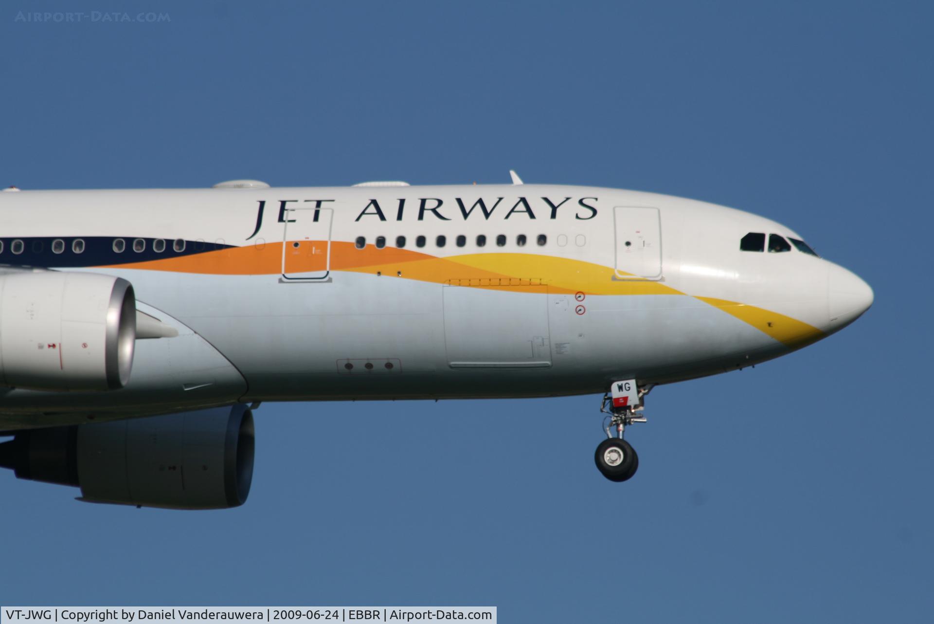 VT-JWG, 2007 Airbus A330-202 C/N 831, arrival of flight 9W227 to rwy 02