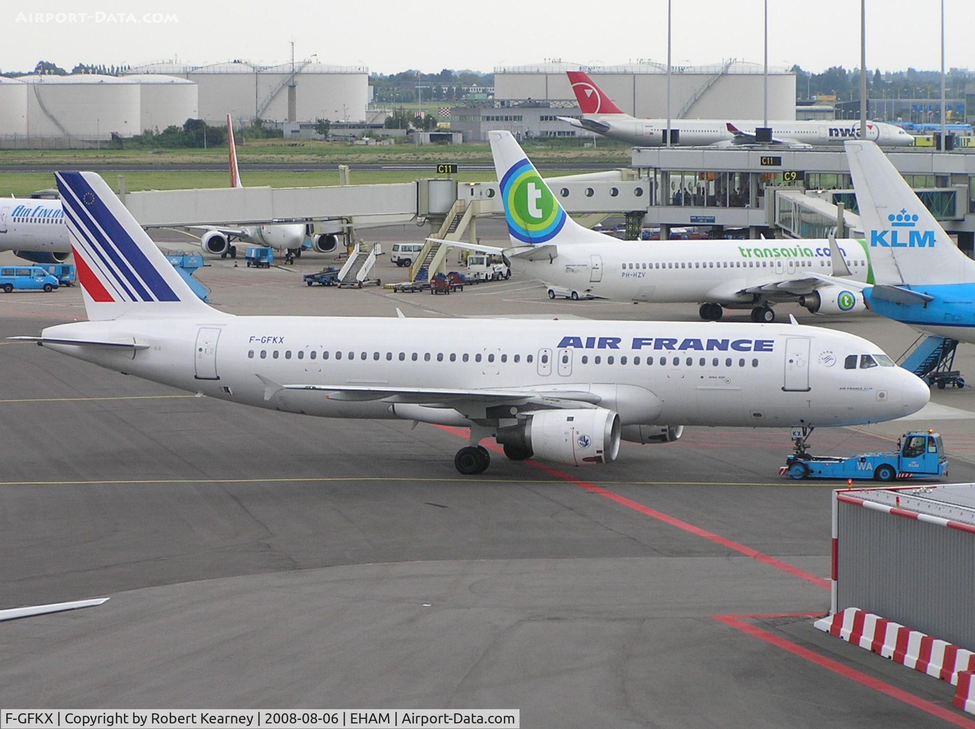 F-GFKX, 1991 Airbus A320-211 C/N 0228, Air France pushing back