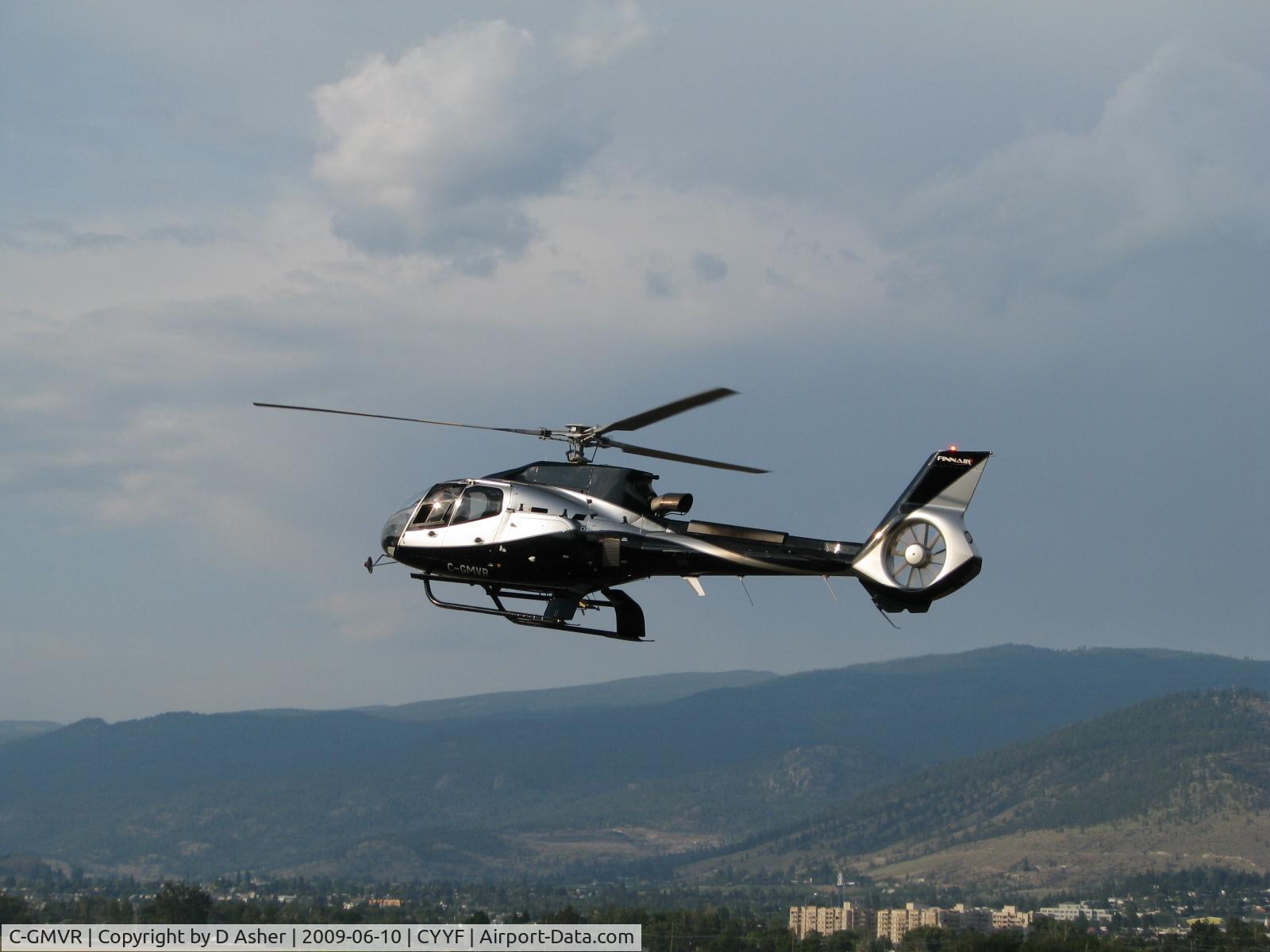 C-GMVR, 2007 Eurocopter EC-130B-4 (AS-350B-4) C/N 4318, Landing at Penticton Airport