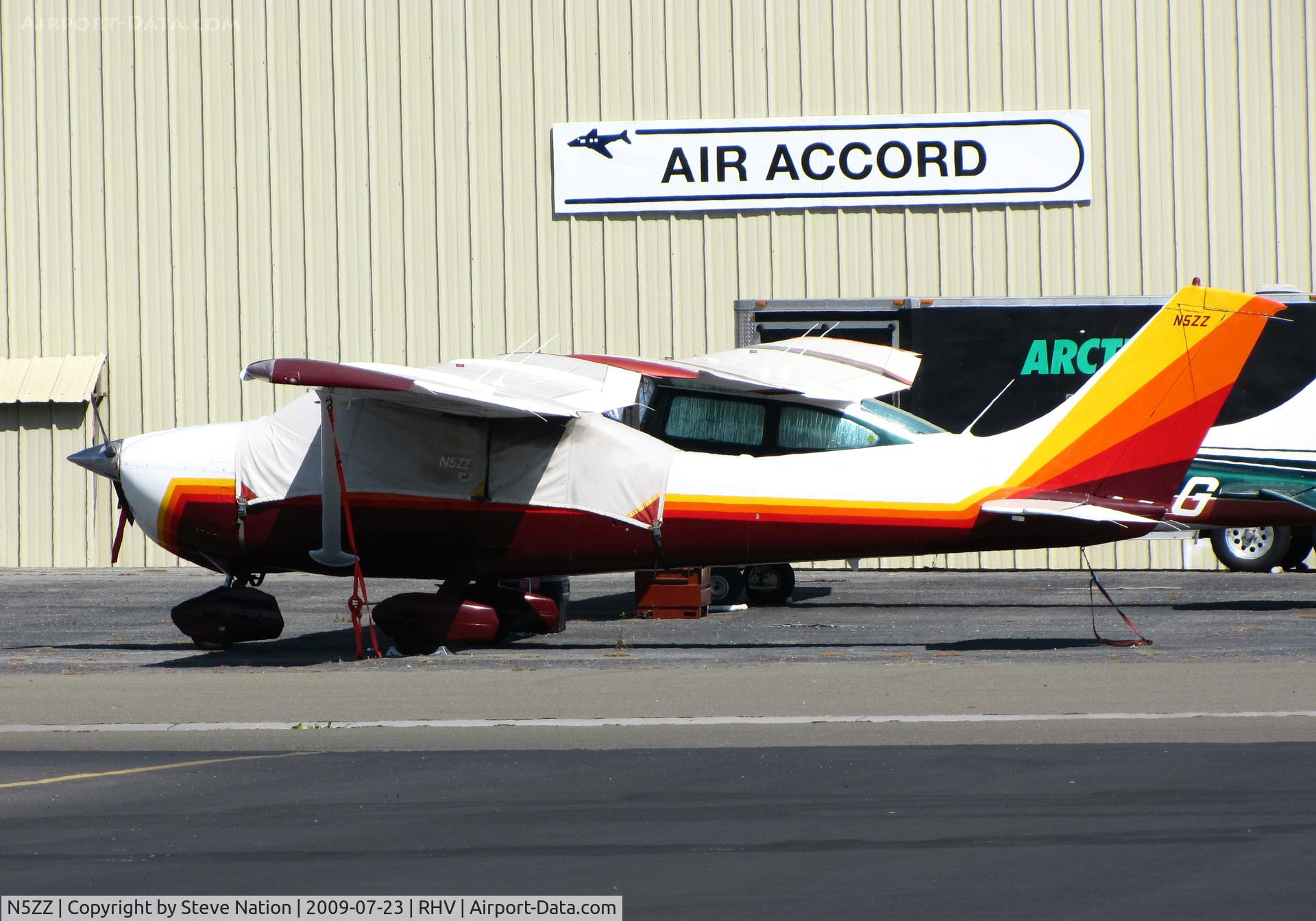 N5ZZ, 1977 Cessna 182Q Skylane C/N 18265840, 1977 Cessna 182Q with cover @ Reid-Hillview (San Jose), CA