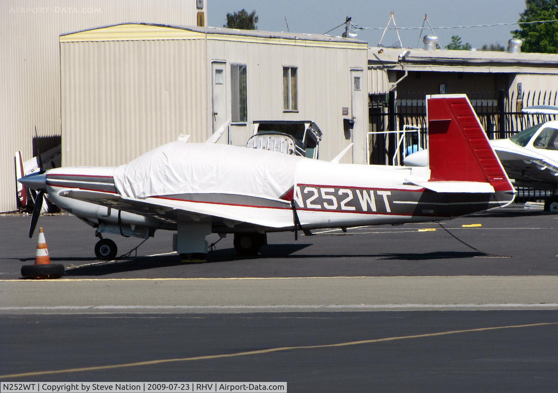 N252WT, Mooney M20K C/N 25-1054, Mooney Aircraft Corp. M20K with cover @ Reid-Hillview (San Jose), CA