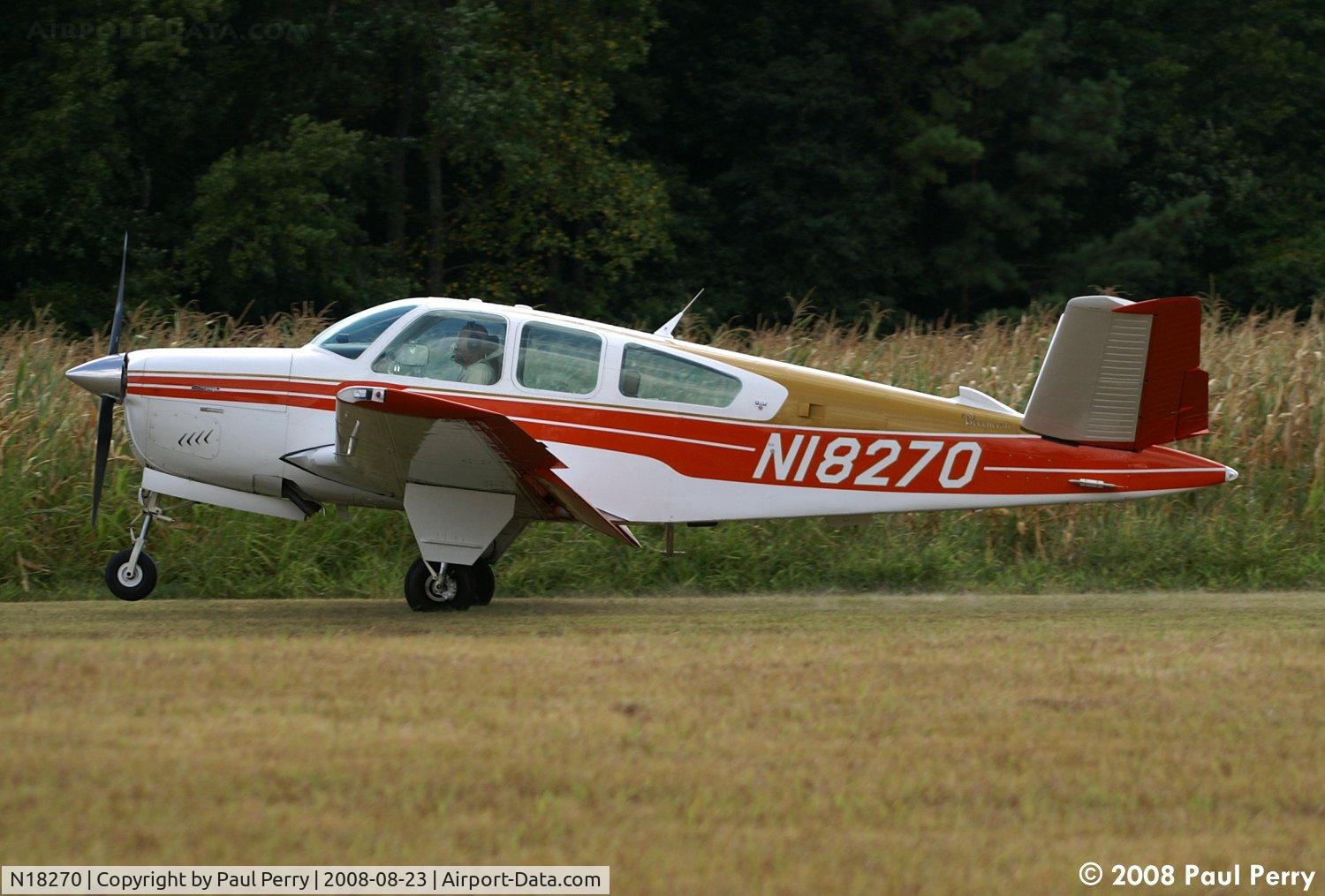 N18270, 1977 Beech V35B Bonanza C/N D-10029, Rolling out on the turf